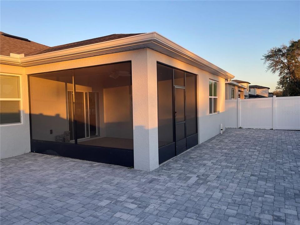 出租: $2,300 (3 贝兹, 2 浴室, 1754 平方英尺)