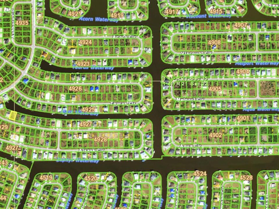 На продажу: $149,900 (0.23 acres)