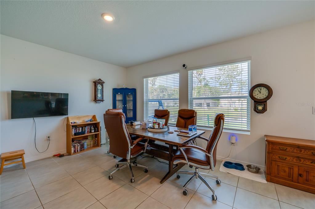 For Sale: $365,000 (3 beds, 2 baths, 1508 Square Feet)