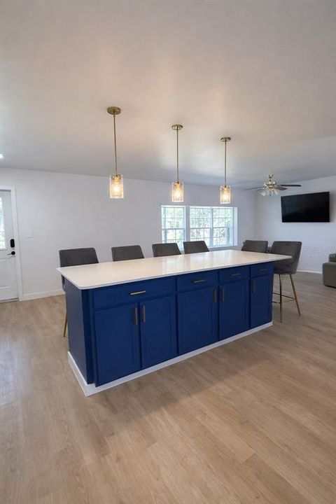 For Sale: $599,990 (4 beds, 2 baths, 1768 Square Feet)