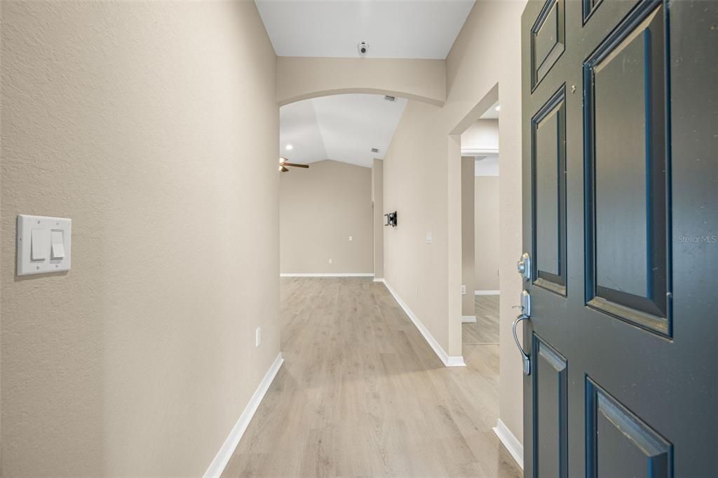 В аренду: $1,950 (3 спален, 2 ванн, 1749 Квадратных фут)