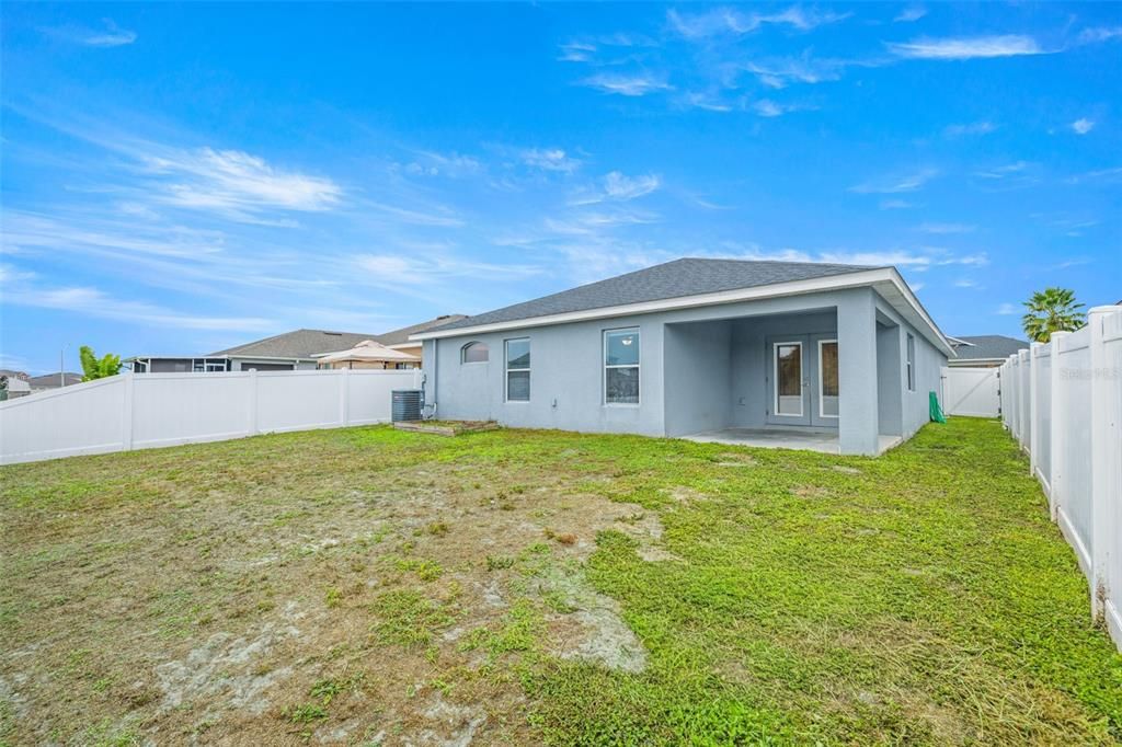 В аренду: $1,950 (3 спален, 2 ванн, 1749 Квадратных фут)