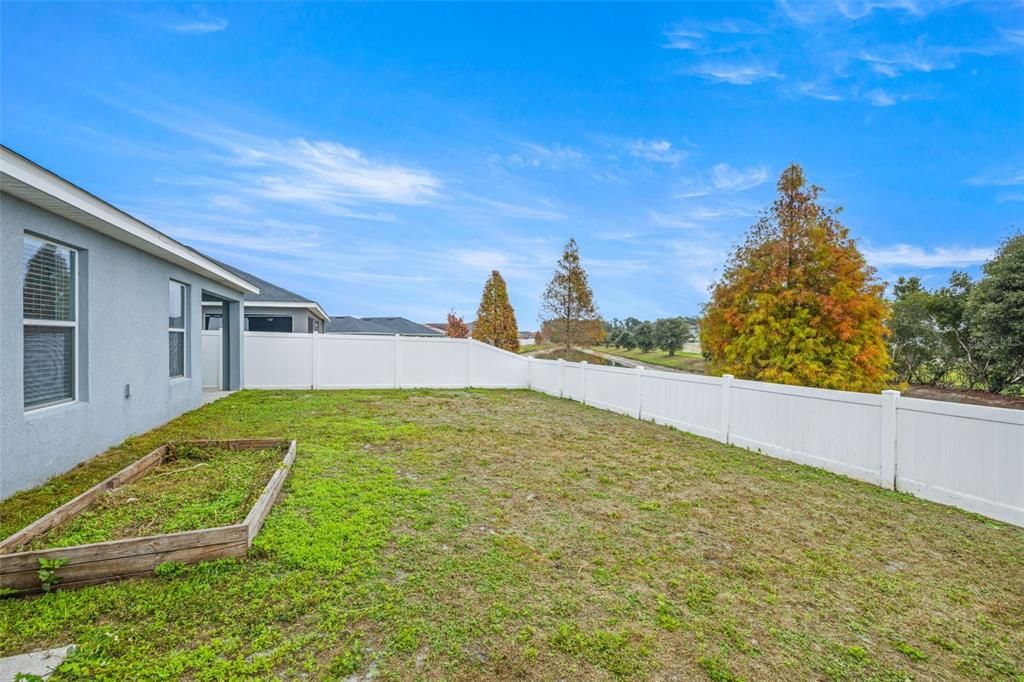 В аренду: $1,950 (3 спален, 2 ванн, 1749 Квадратных фут)