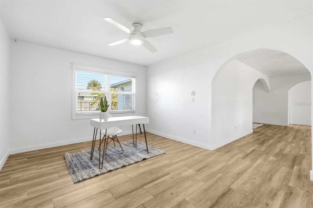 En Venta: $359,000 (2 camas, 2 baños, 1448 Pies cuadrados)