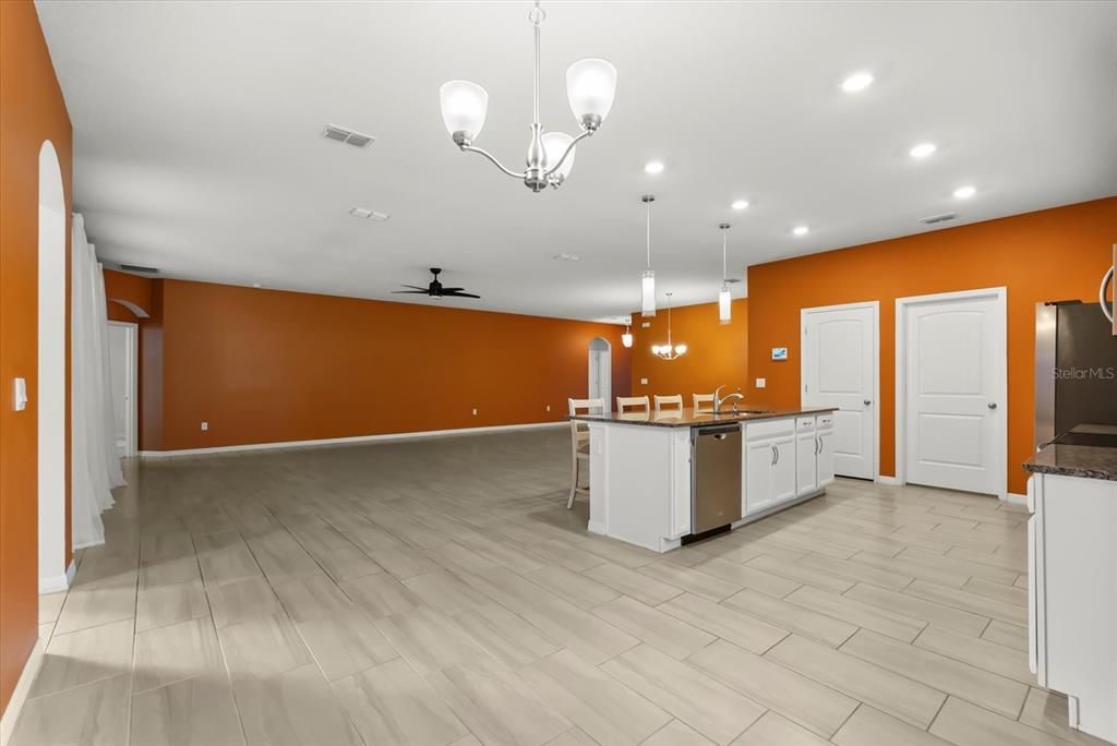 В аренду: $3,500 (4 спален, 3 ванн, 2376 Квадратных фут)