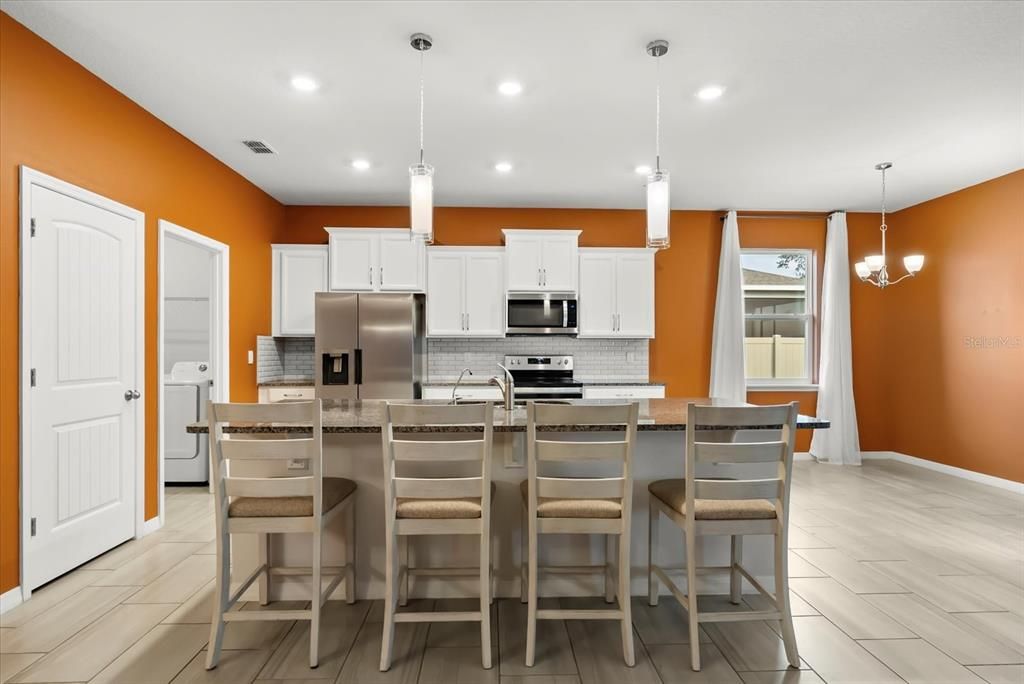 В аренду: $3,500 (4 спален, 3 ванн, 2376 Квадратных фут)