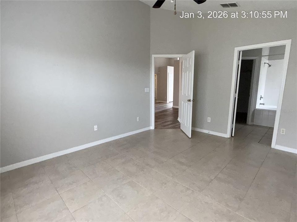 For Rent: $2,200 (3 beds, 2 baths, 1480 Square Feet)