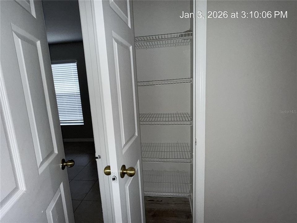 For Rent: $2,200 (3 beds, 2 baths, 1480 Square Feet)