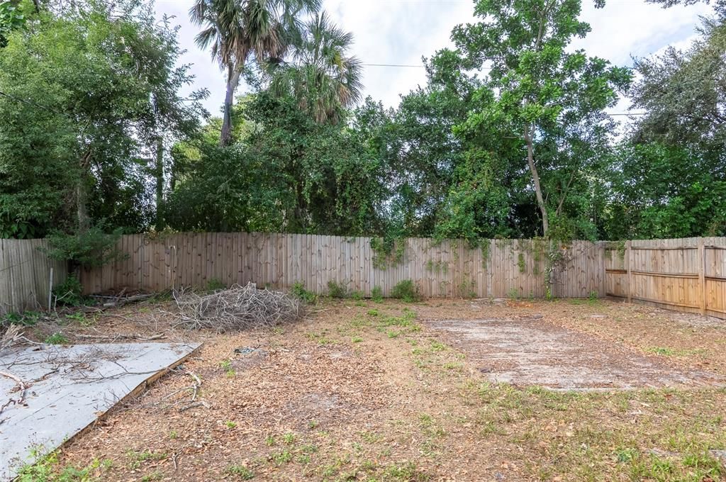 For Rent: $2,499 (3 beds, 2 baths, 1180 Square Feet)