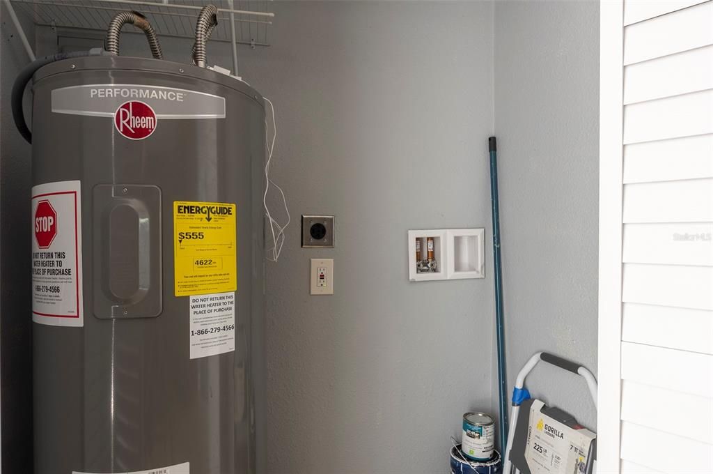 For Rent: $2,499 (3 beds, 2 baths, 1180 Square Feet)