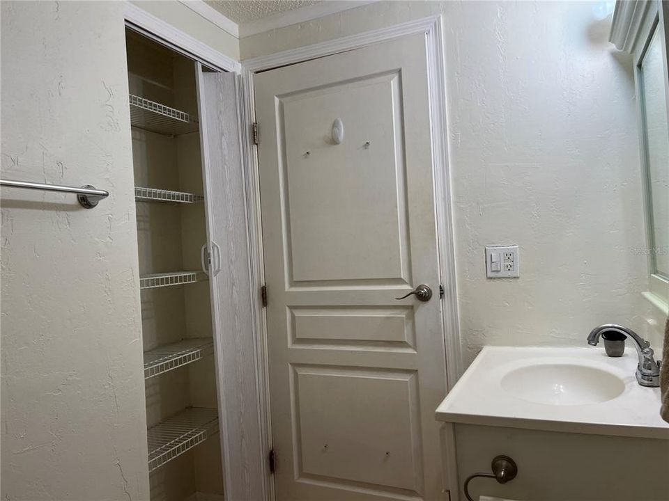 En Venta: $125,000 (2 camas, 1 baños, 830 Pies cuadrados)