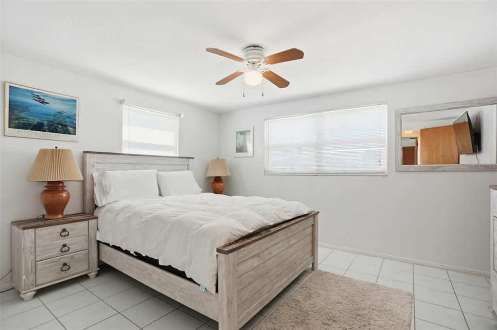 For Sale: $410,000 (3 beds, 2 baths, 1716 Square Feet)