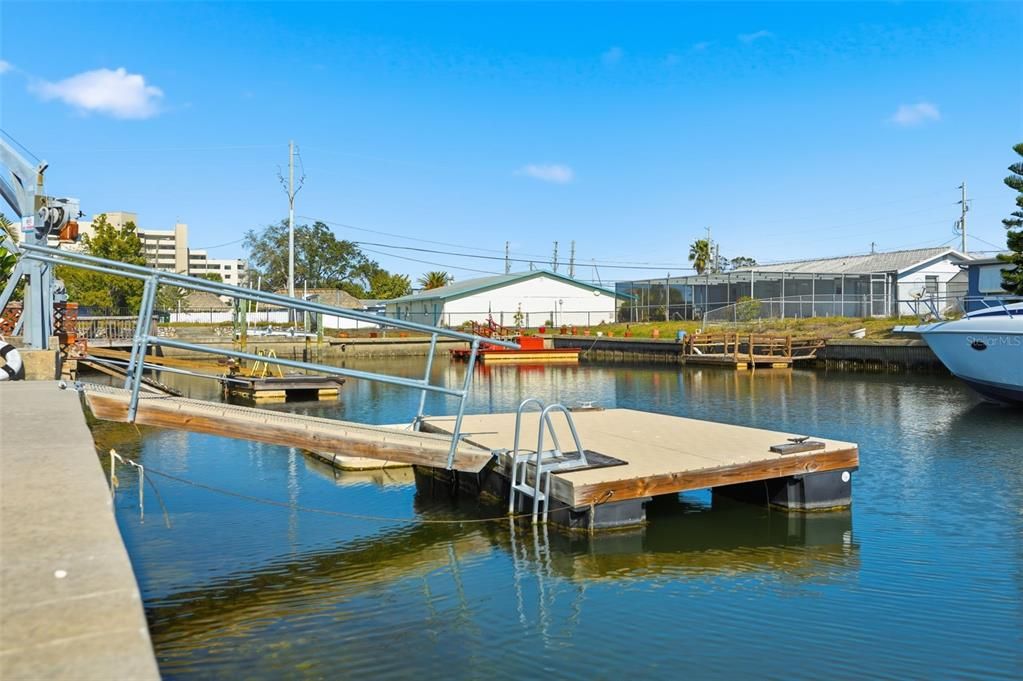 For Sale: $410,000 (3 beds, 2 baths, 1716 Square Feet)