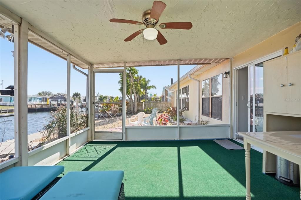 For Sale: $410,000 (3 beds, 2 baths, 1716 Square Feet)