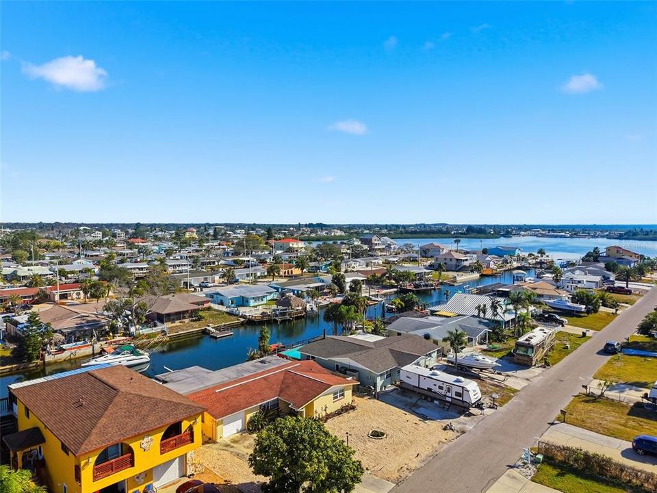 For Sale: $410,000 (3 beds, 2 baths, 1716 Square Feet)