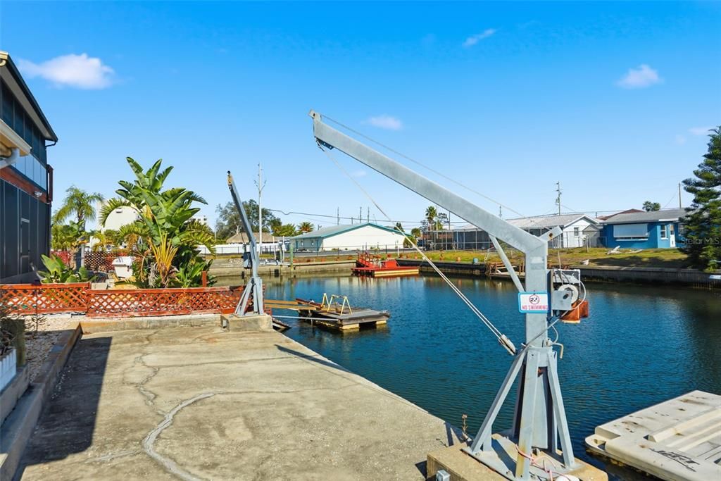 For Sale: $410,000 (3 beds, 2 baths, 1716 Square Feet)