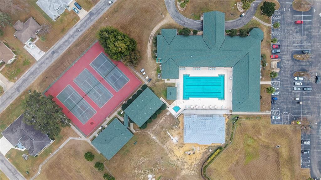 For Sale: $279,900 (2 beds, 2 baths, 1343 Square Feet)