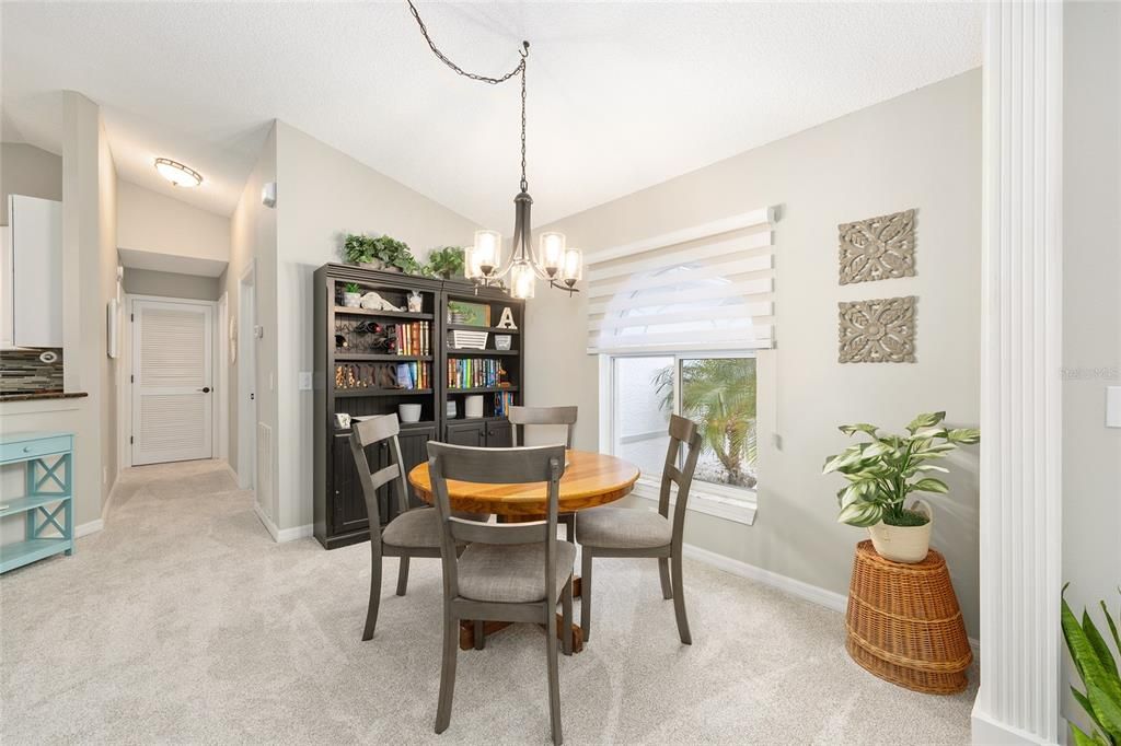 For Sale: $279,900 (2 beds, 2 baths, 1343 Square Feet)