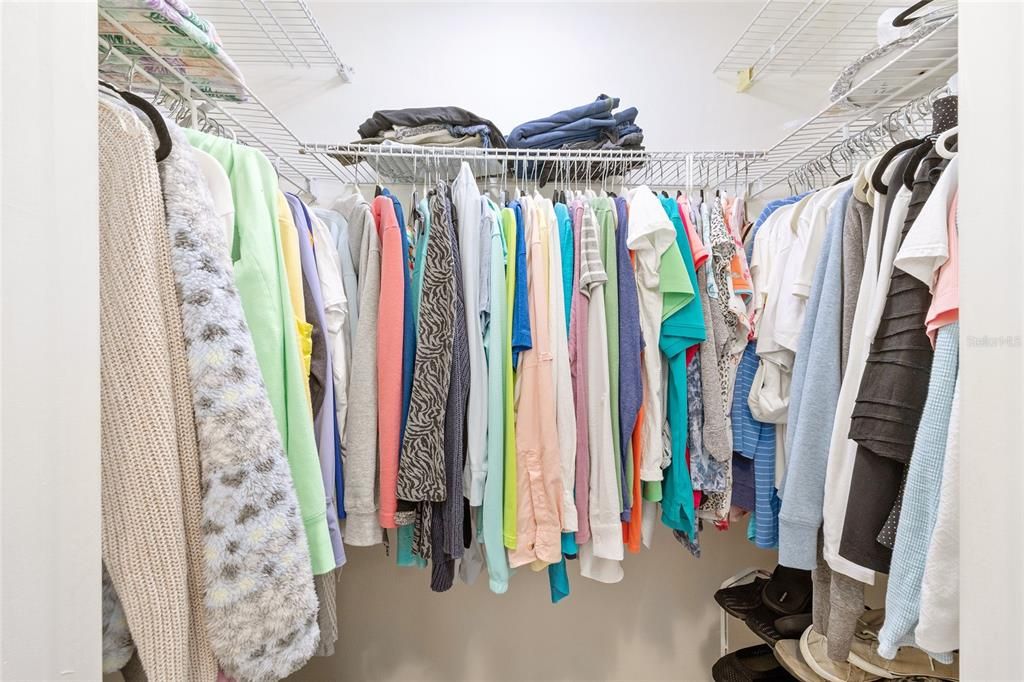 For Sale: $279,900 (2 beds, 2 baths, 1343 Square Feet)