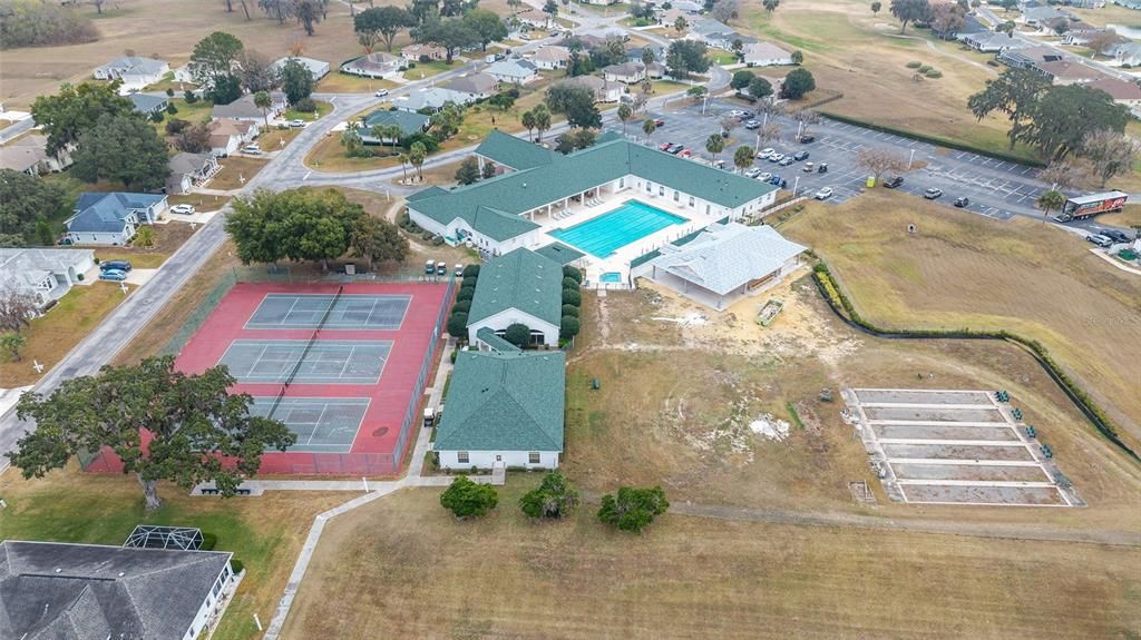 For Sale: $279,900 (2 beds, 2 baths, 1343 Square Feet)