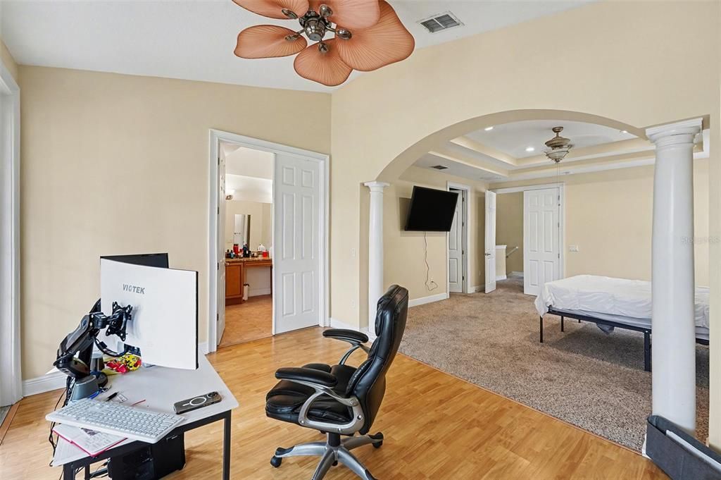 En Venta: $550,000 (3 camas, 2 baños, 2194 Pies cuadrados)