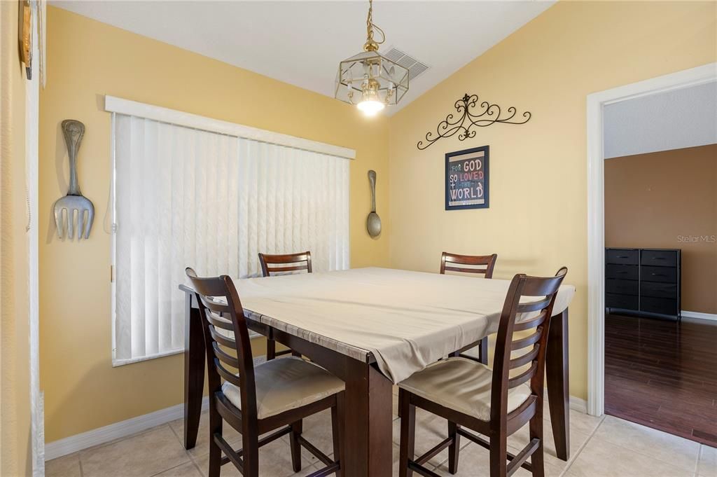 For Sale: $365,899 (3 beds, 2 baths, 1822 Square Feet)