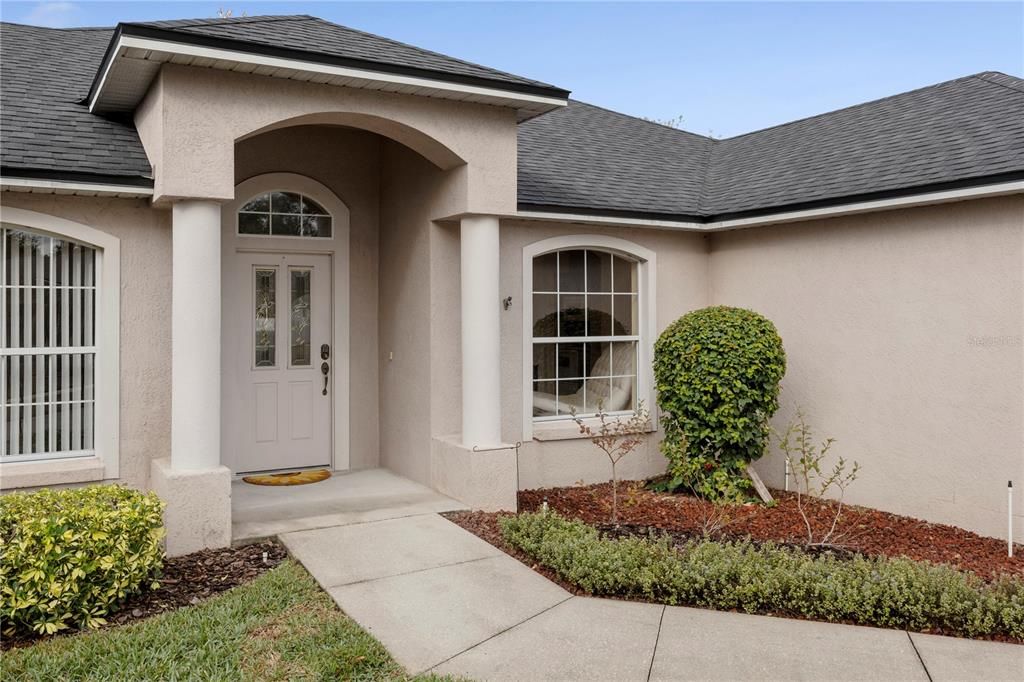 For Sale: $365,899 (3 beds, 2 baths, 1822 Square Feet)