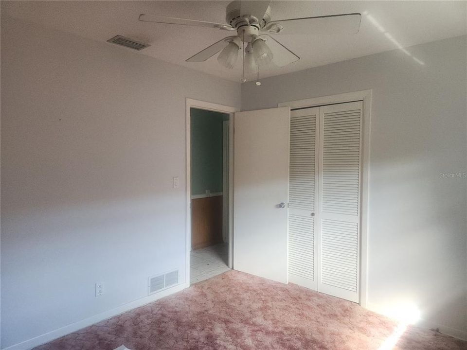 For Sale: $260,000 (3 beds, 2 baths, 1457 Square Feet)