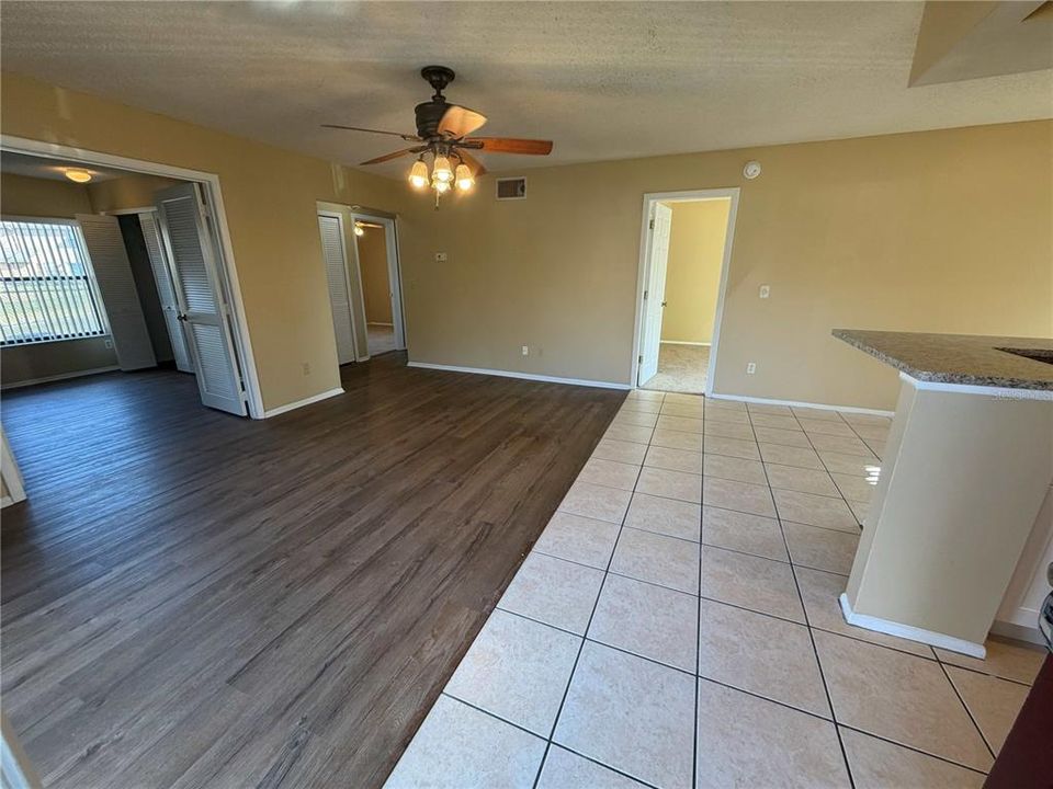 出租: $1,695 (3 贝兹, 2 浴室, 1078 平方英尺)