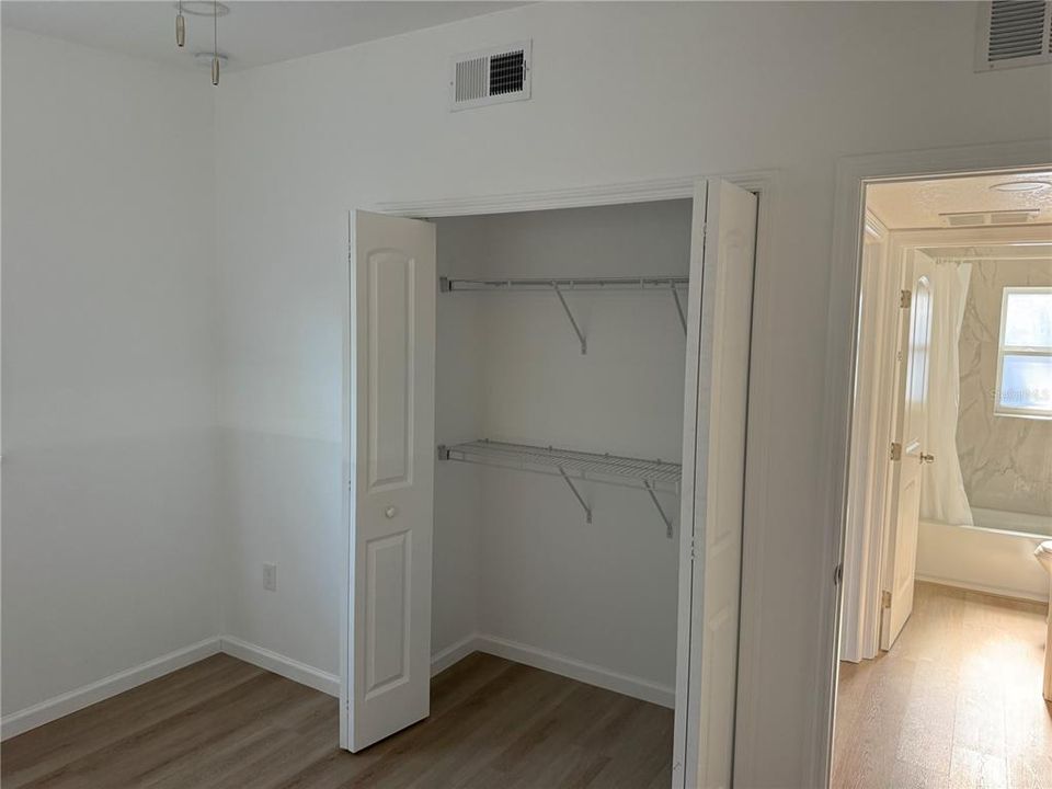 En Renta: $1,800 (2 camas, 1 baños, 750 Pies cuadrados)