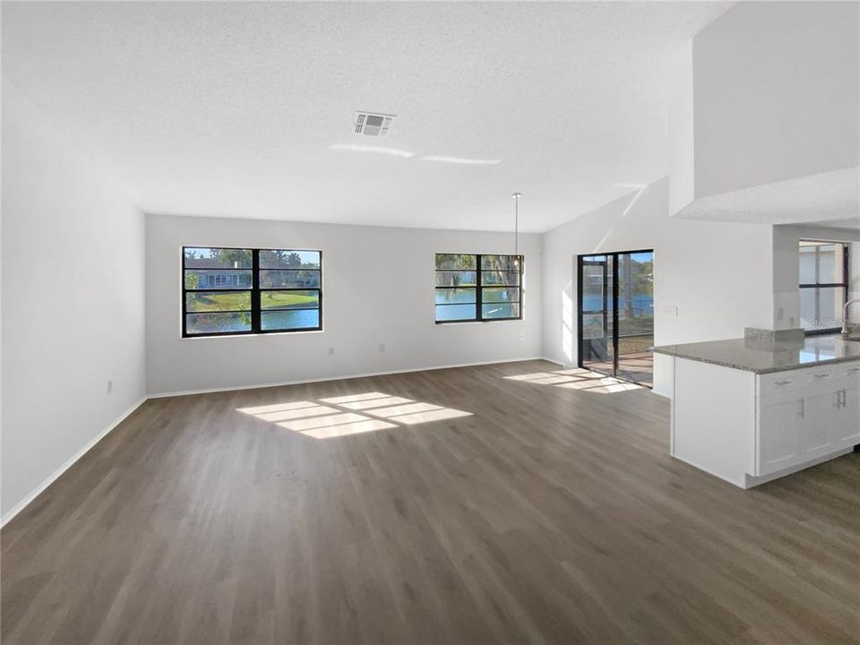 En Venta: $286,000 (3 camas, 2 baños, 1510 Pies cuadrados)