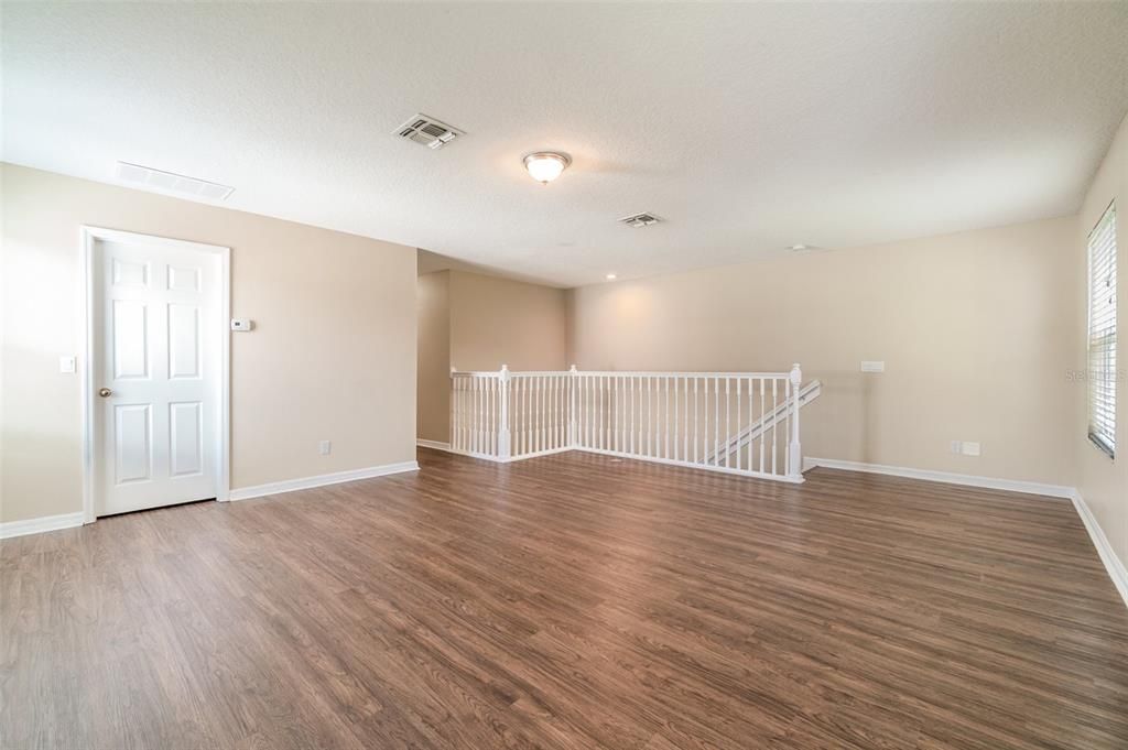 For Sale: $519,900 (5 beds, 4 baths, 2944 Square Feet)