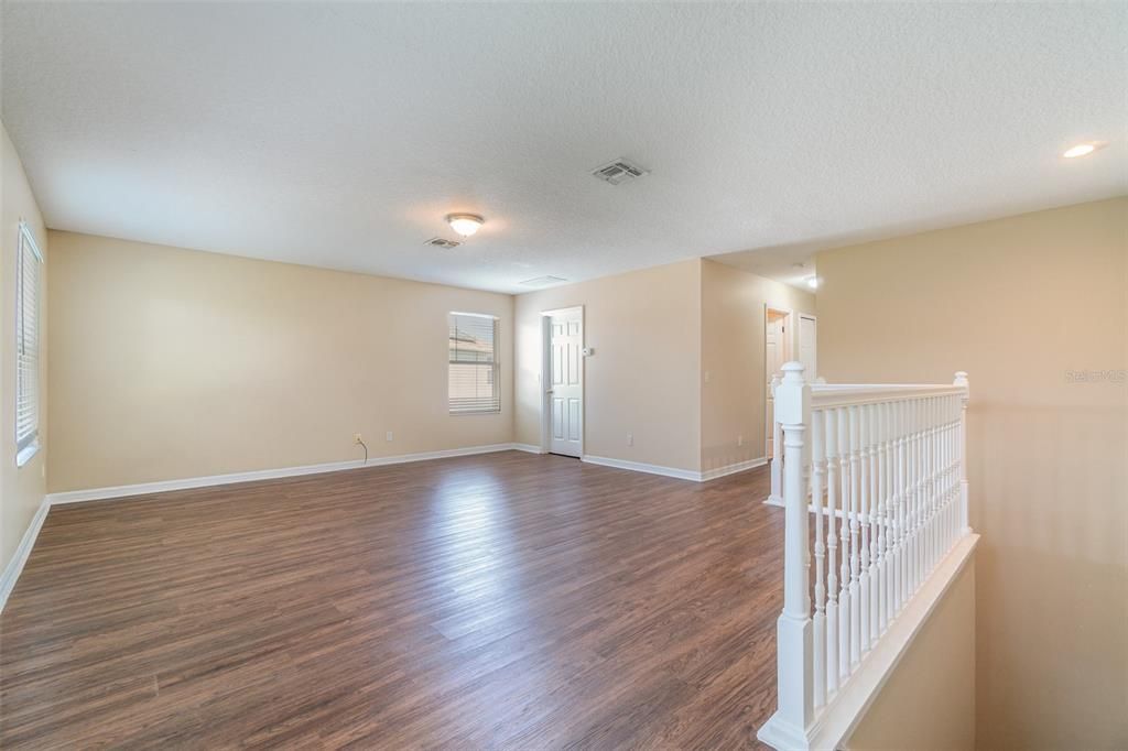 For Sale: $519,900 (5 beds, 4 baths, 2944 Square Feet)