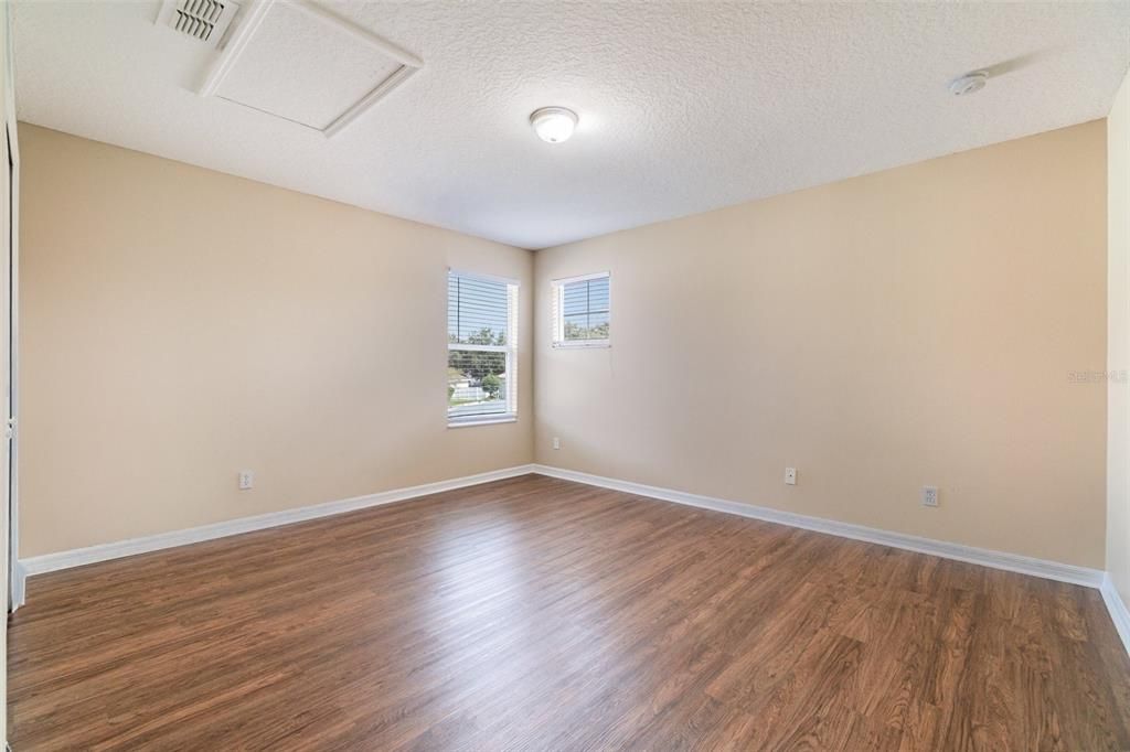 For Sale: $519,900 (5 beds, 4 baths, 2944 Square Feet)