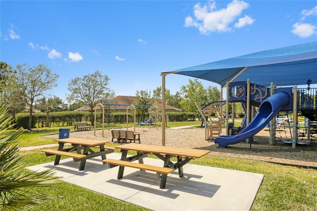 For Sale: $489,500 (4 beds, 2 baths, 1883 Square Feet)