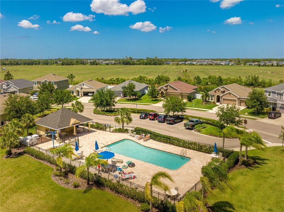 For Sale: $489,500 (4 beds, 2 baths, 1883 Square Feet)