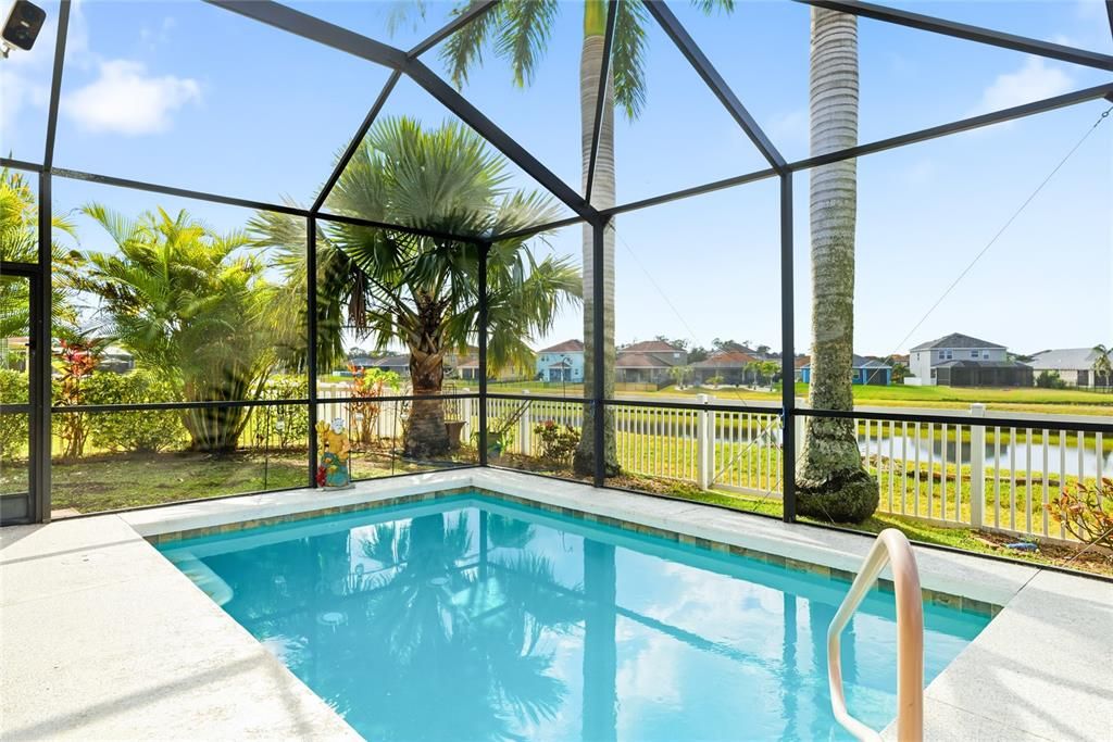 For Sale: $489,500 (4 beds, 2 baths, 1883 Square Feet)