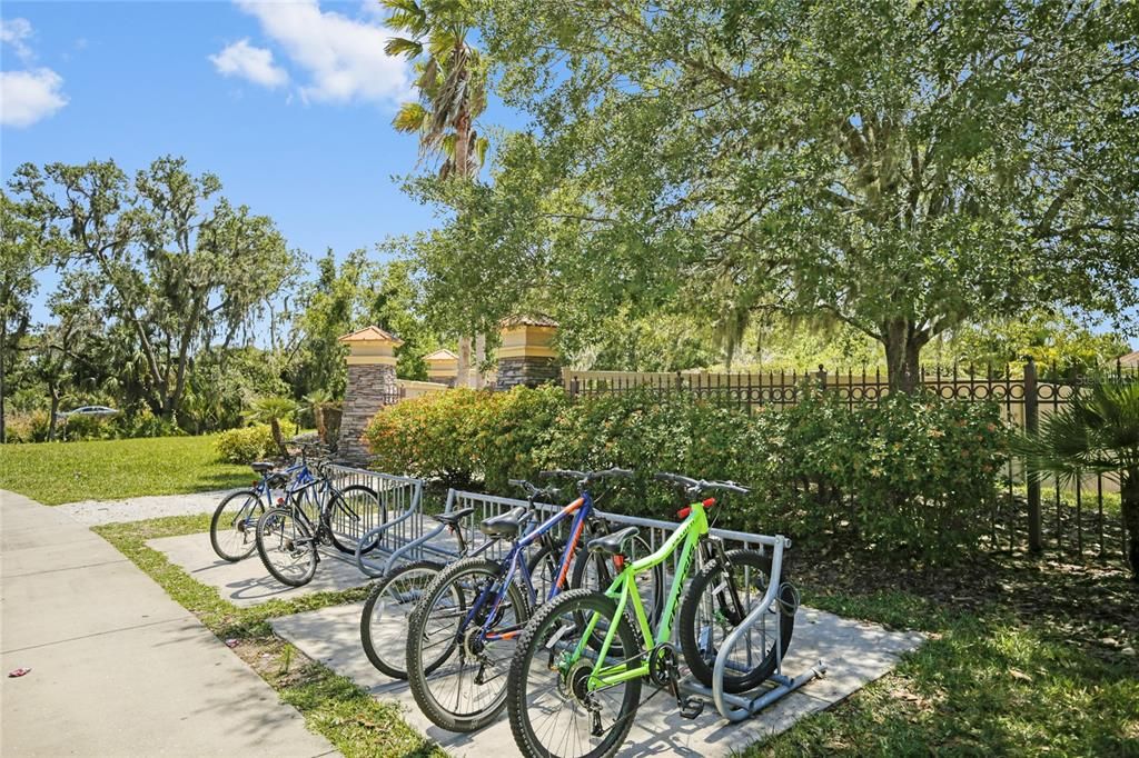 For Sale: $489,500 (4 beds, 2 baths, 1883 Square Feet)