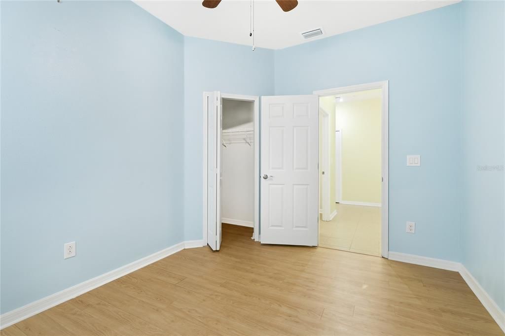 For Sale: $489,500 (4 beds, 2 baths, 1883 Square Feet)