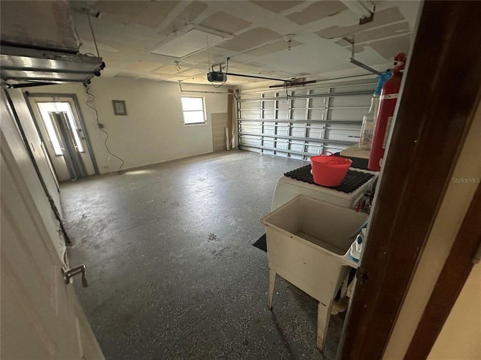 En Renta: $2,350 (3 camas, 2 baños, 1208 Pies cuadrados)