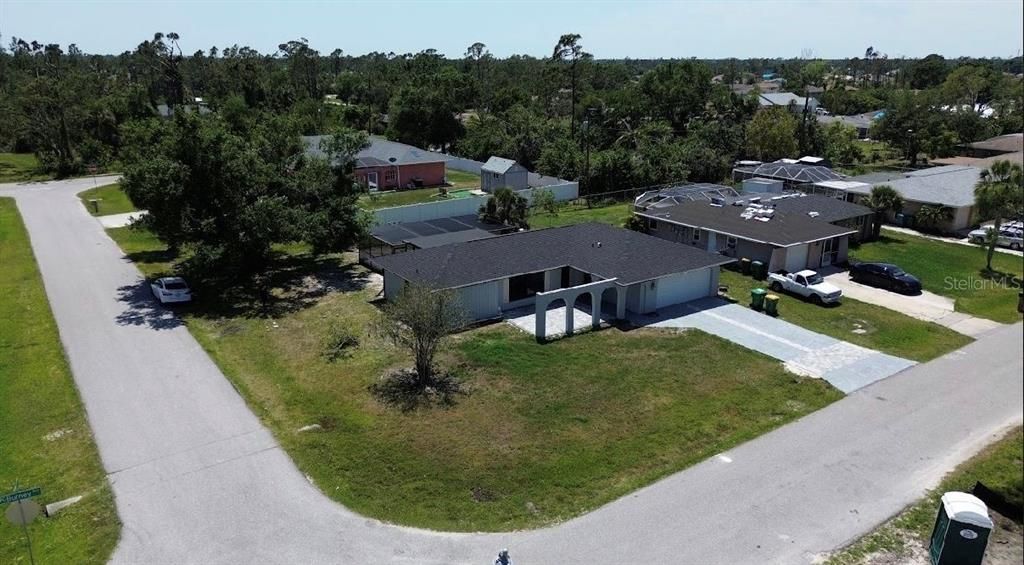 En Renta: $2,350 (3 camas, 2 baños, 1208 Pies cuadrados)