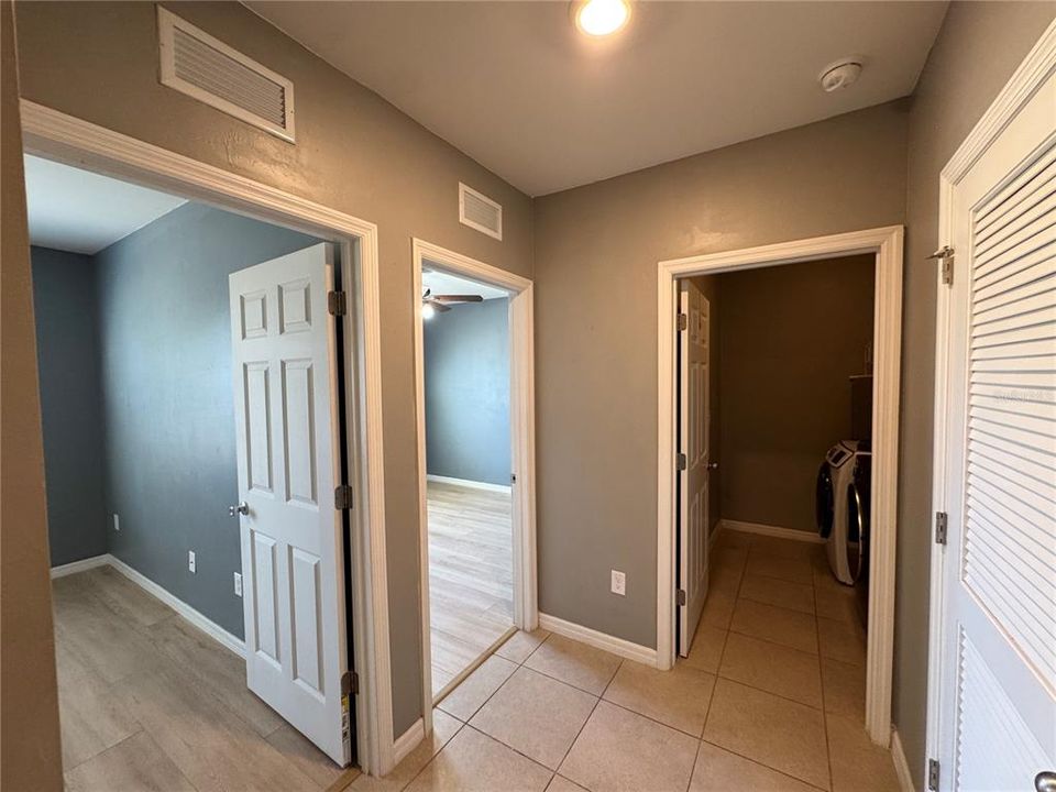 В аренду: $2,045 (4 спален, 2 ванн, 2101 Квадратных фут)