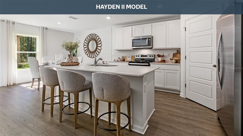 待售: $386,990 (5 贝兹, 3 浴室, 2030 平方英尺)