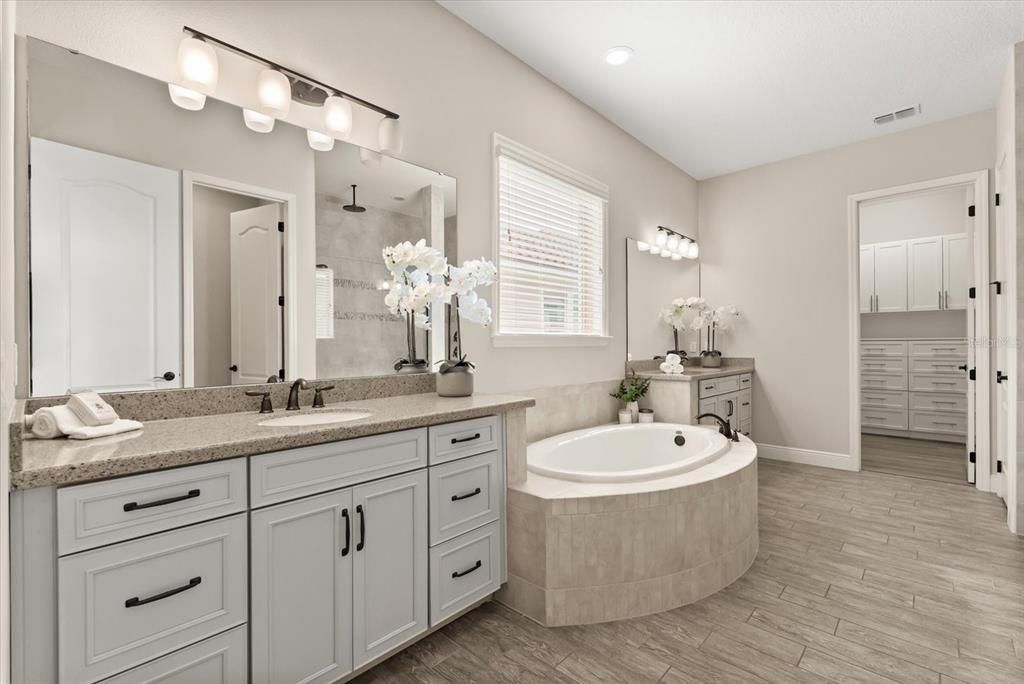 На продажу: $1,399,000 (4 спален, 4 ванн, 3496 Квадратных фут)