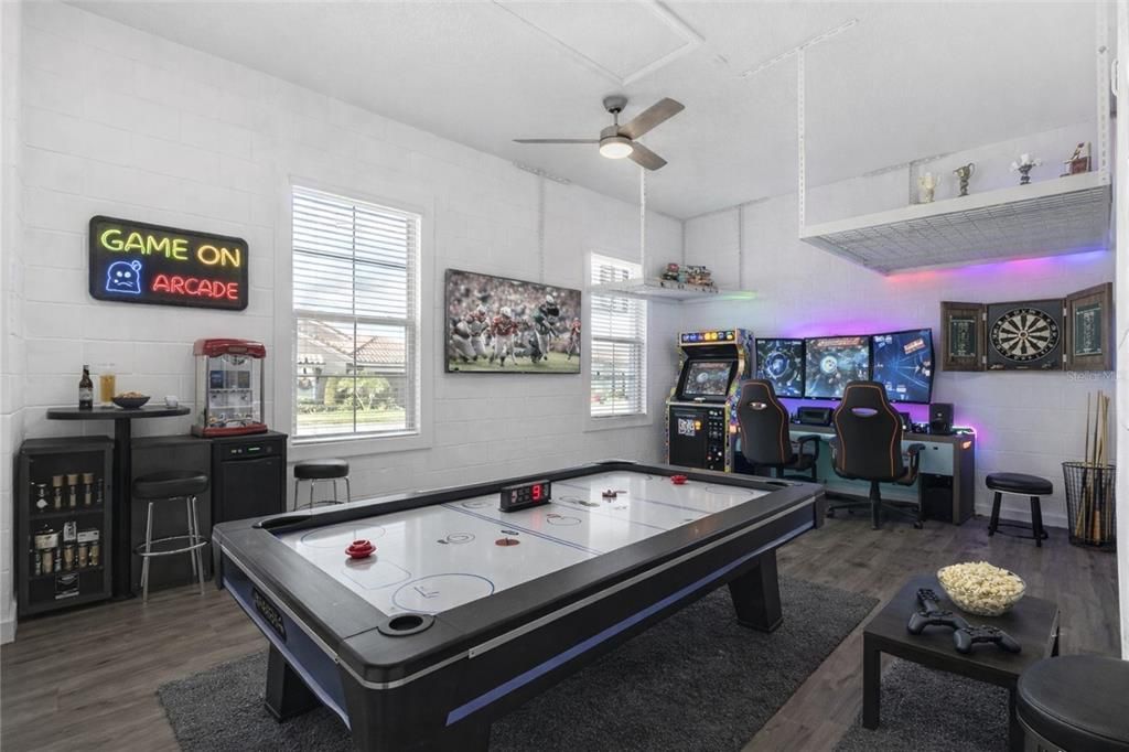 На продажу: $1,399,000 (4 спален, 4 ванн, 3496 Квадратных фут)