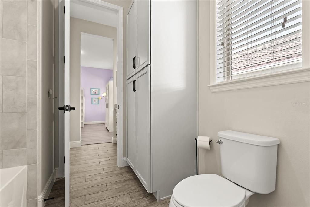 На продажу: $1,399,000 (4 спален, 4 ванн, 3496 Квадратных фут)