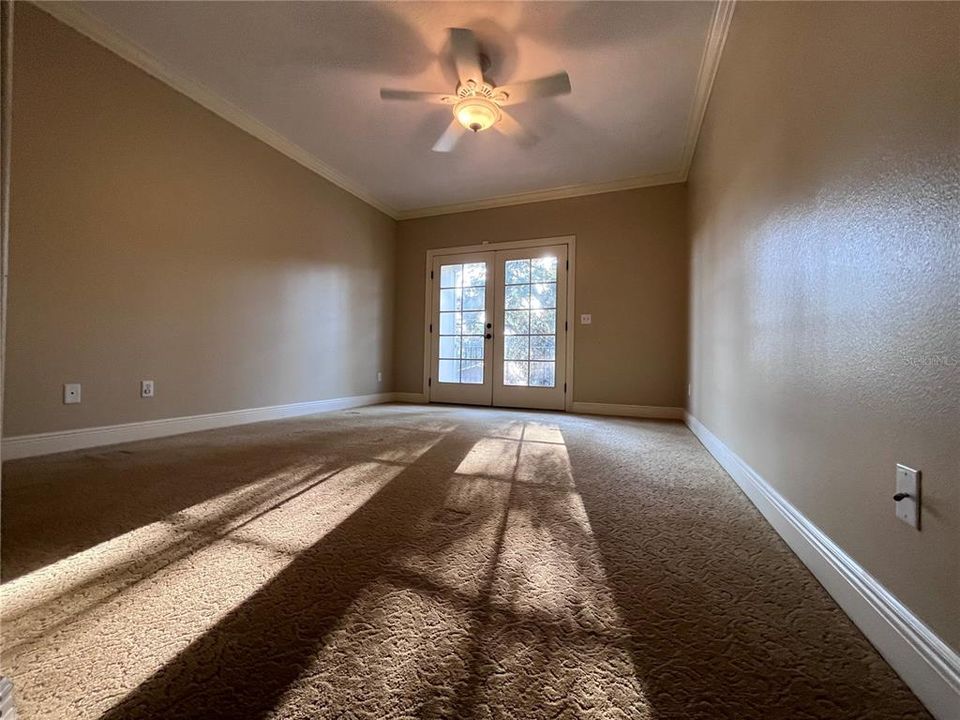 En Renta: $3,950 (3 camas, 2 baños, 1880 Pies cuadrados)