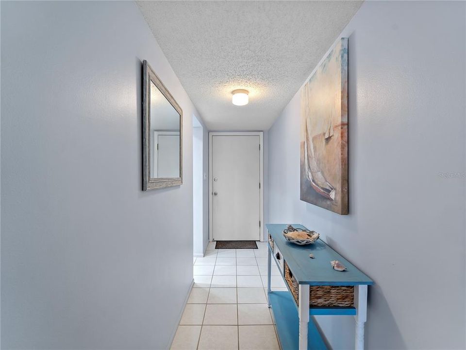 待售: $189,700 (2 贝兹, 2 浴室, 1144 平方英尺)