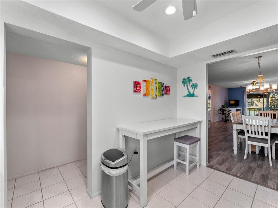 待售: $189,700 (2 贝兹, 2 浴室, 1144 平方英尺)