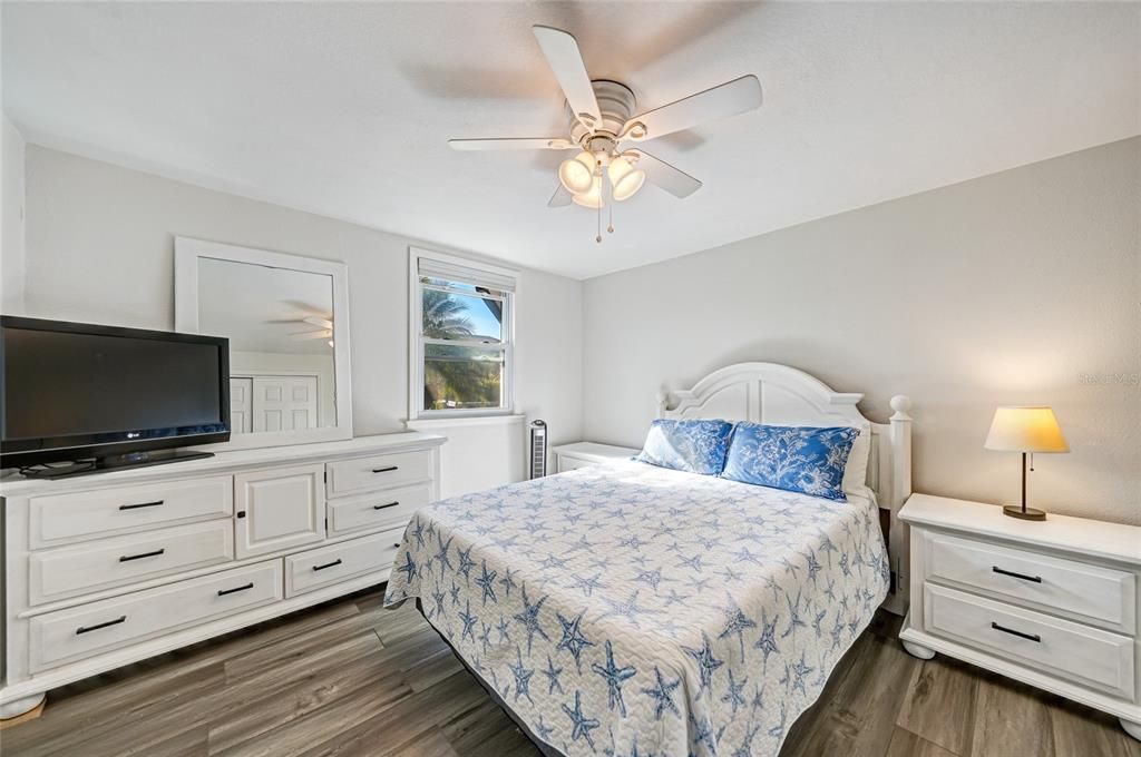 待售: $365,000 (3 贝兹, 2 浴室, 1488 平方英尺)